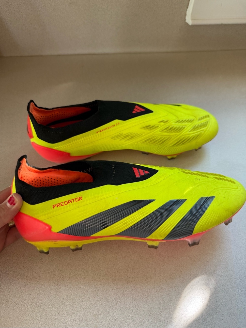 Adidas Predator size 8 Elite LL FG Soccer Cleats (Solar Yellow/Black/Solar Red)
